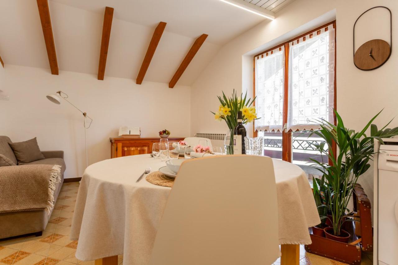 Ca' Marchesi Apartments Sernio Exteriör bild