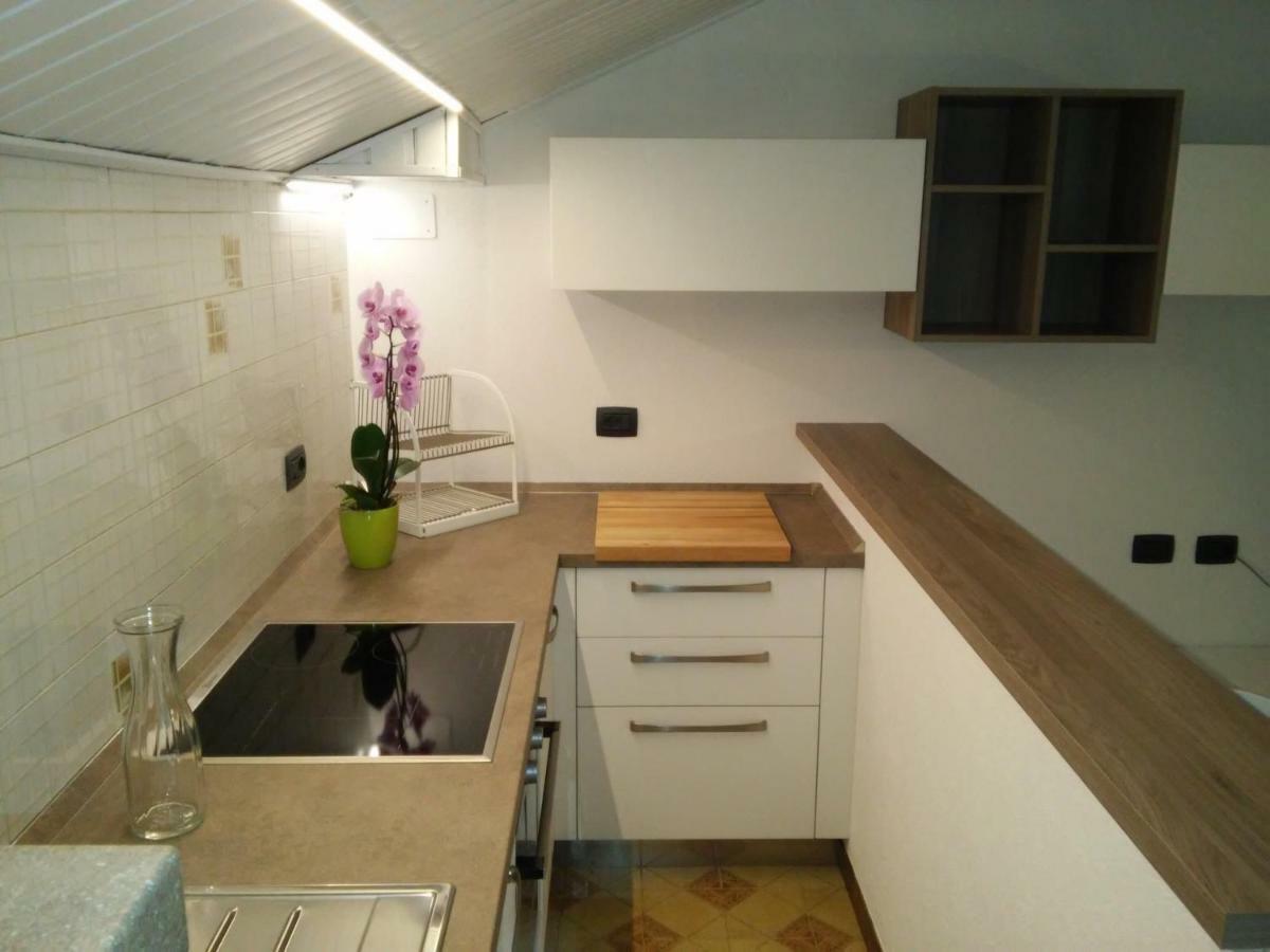 Ca' Marchesi Apartments Sernio Exteriör bild